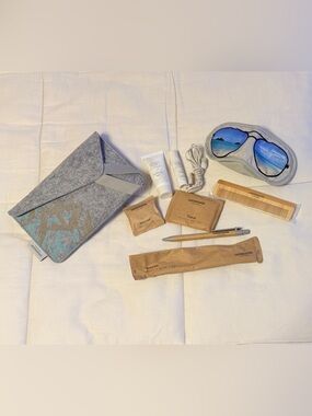 Hawaiian Airlines Accessory Kit — Gray Felt Pouch with Essentials